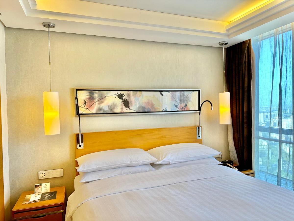 Swissotel Foshan, Guangdong - Free Shuttle To Canton Fair Εξωτερικό φωτογραφία